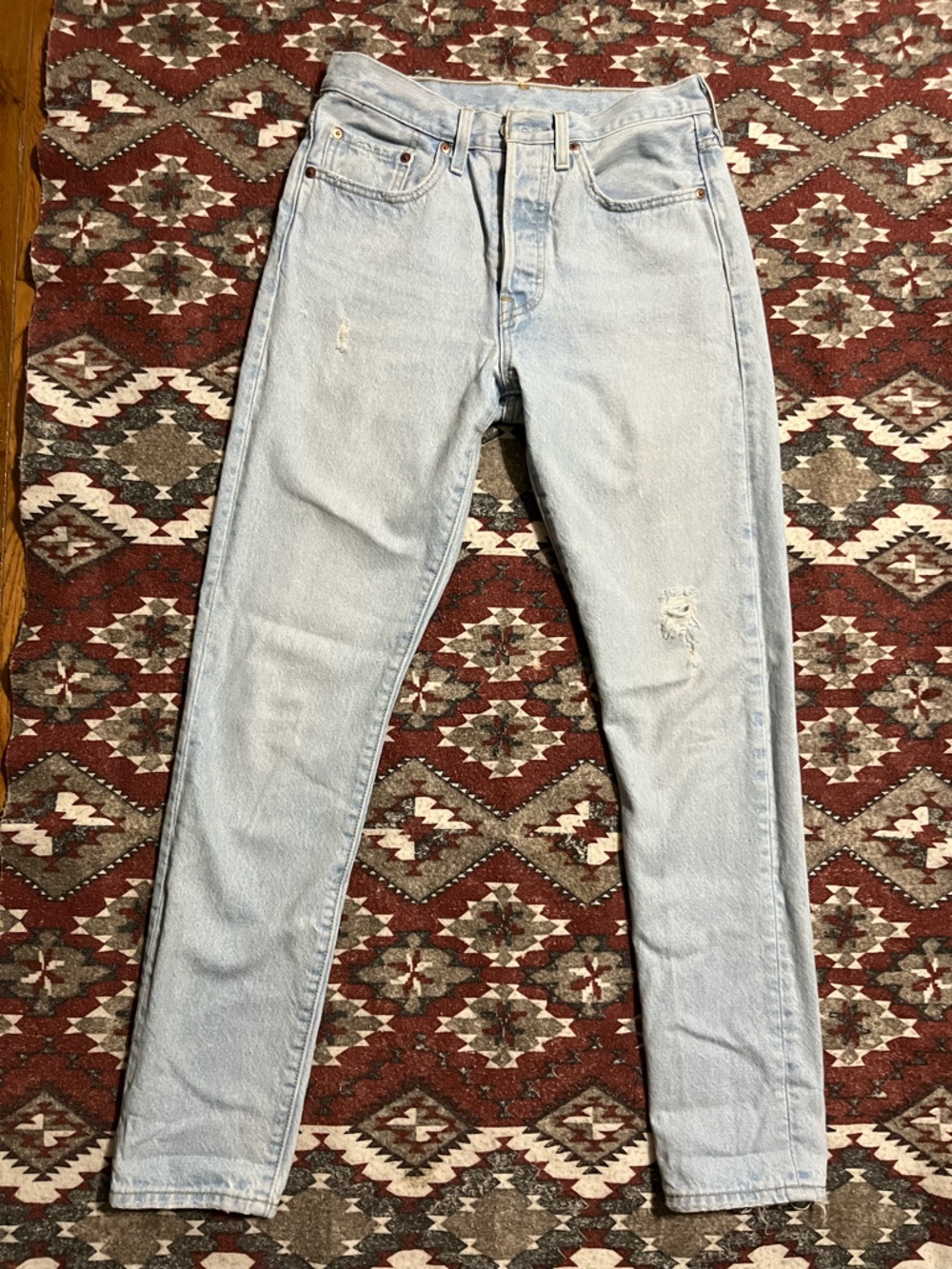 Levi's Men's Straight Jeans in Light Blue Denim - Picture 2 of 4
